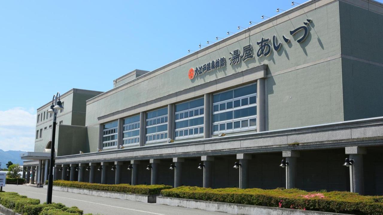 Hotel Ooedo Onsen Monogatari Aizu Extérieur photo