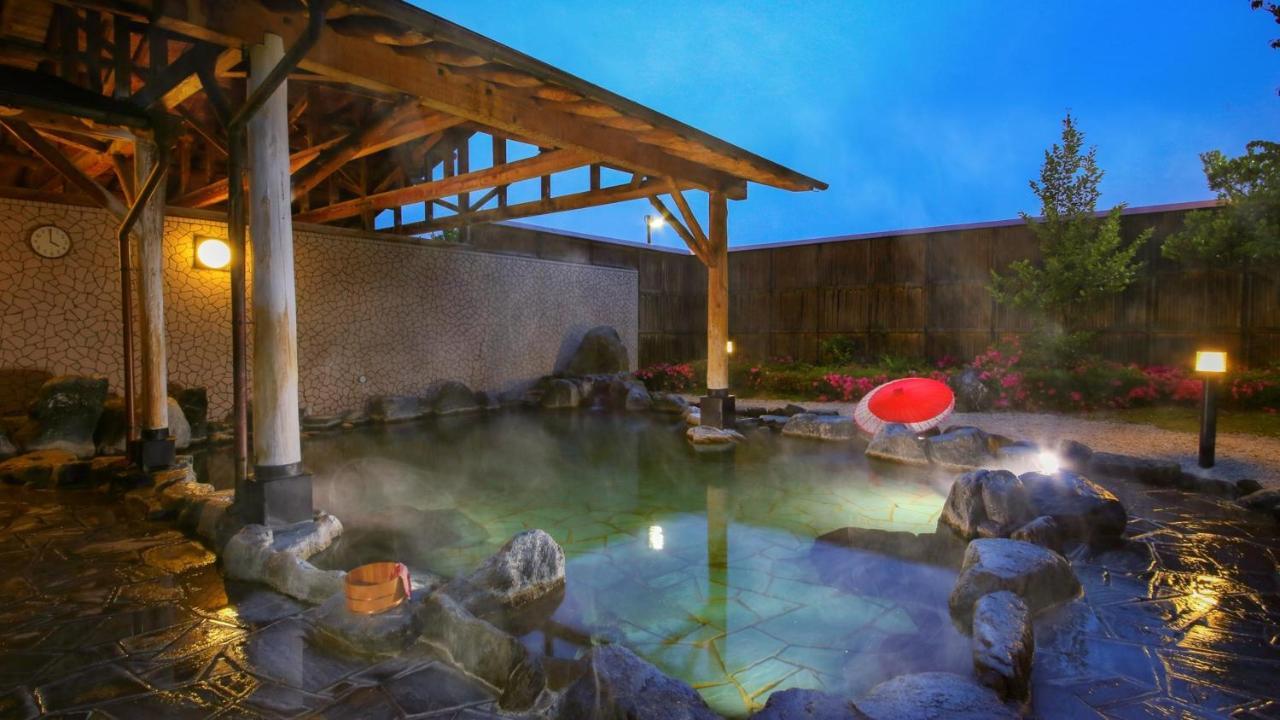 Hotel Ooedo Onsen Monogatari Aizu Extérieur photo