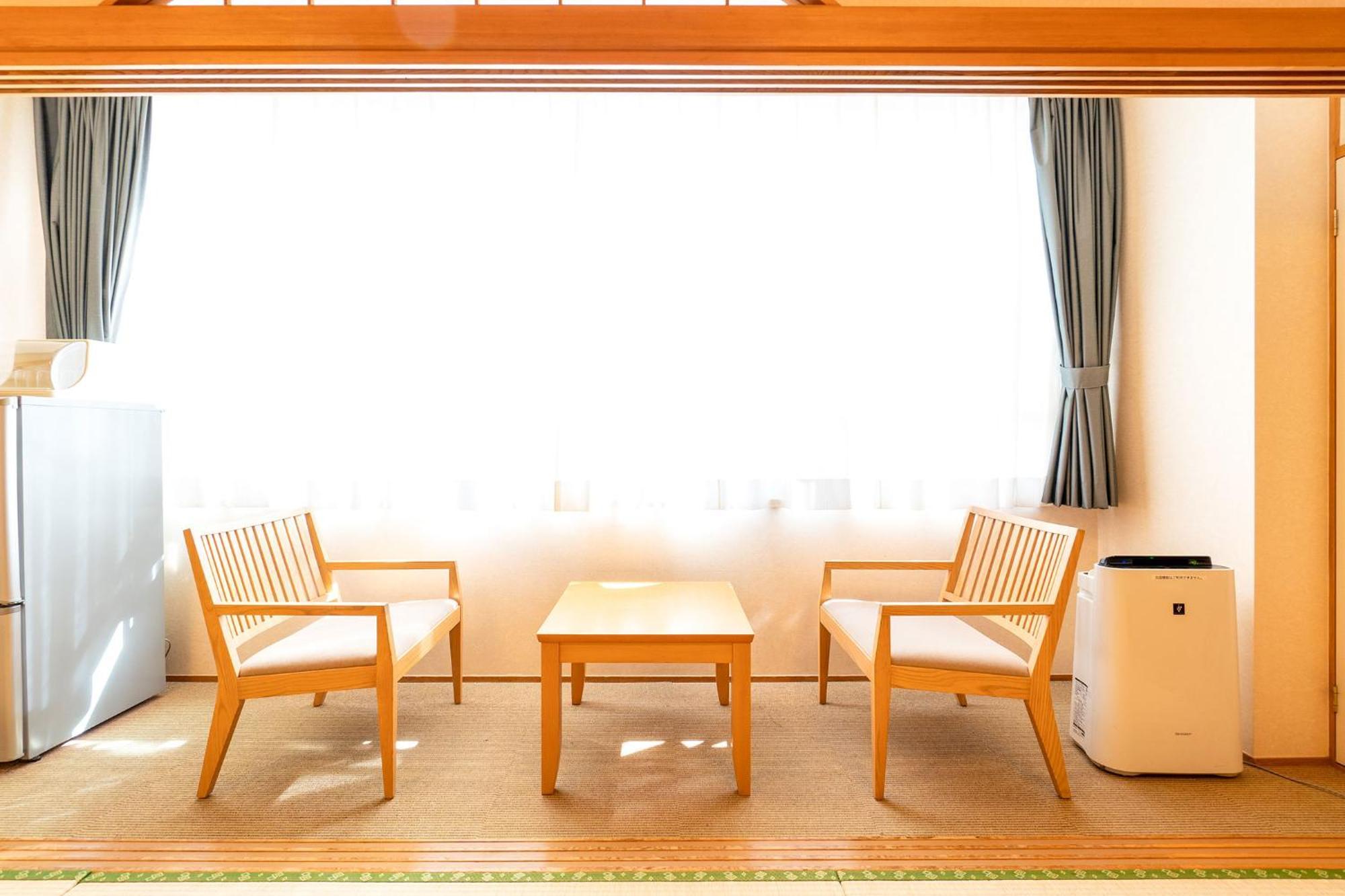 Hotel Ooedo Onsen Monogatari Aizu Extérieur photo