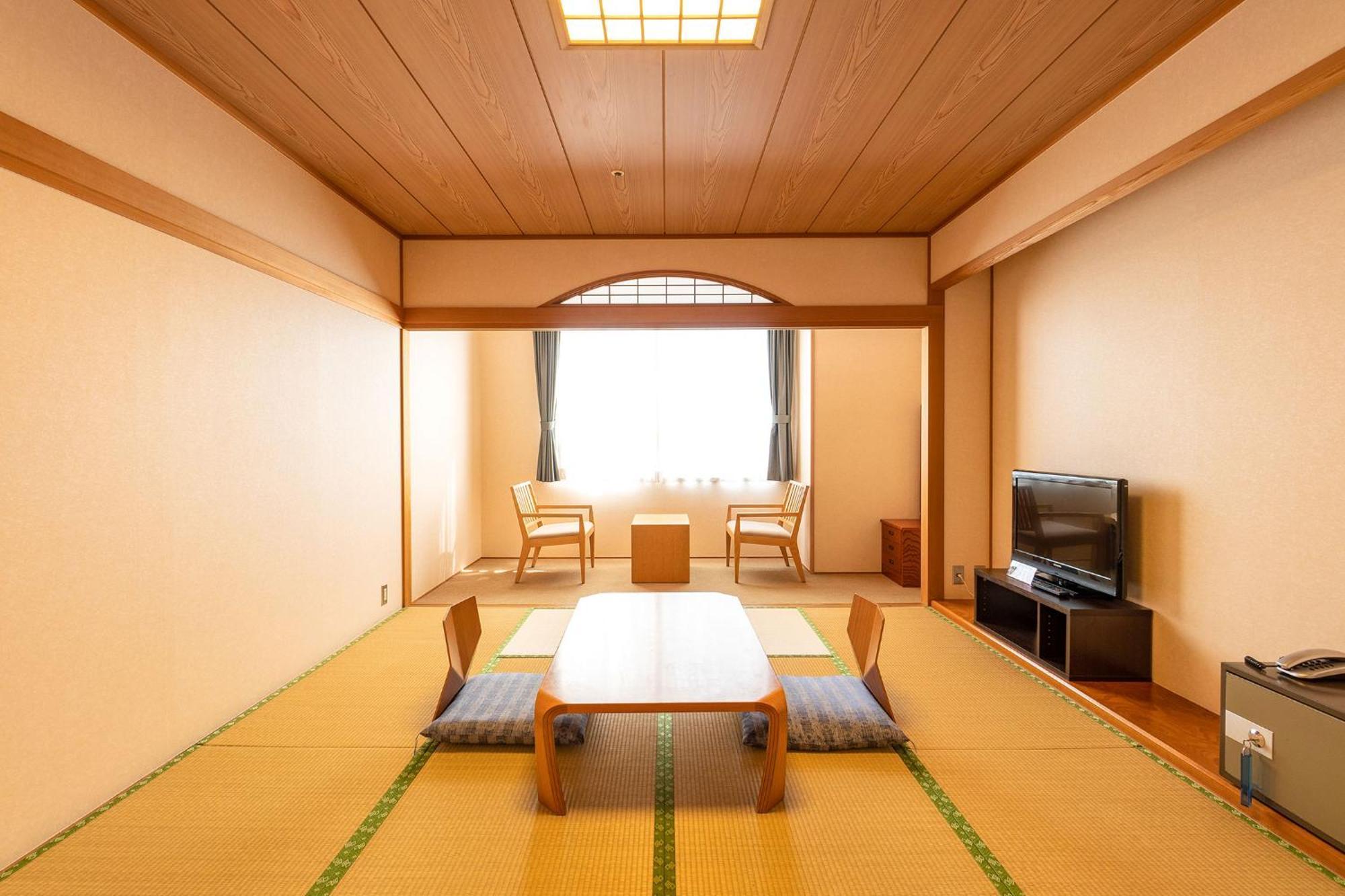 Hotel Ooedo Onsen Monogatari Aizu Extérieur photo