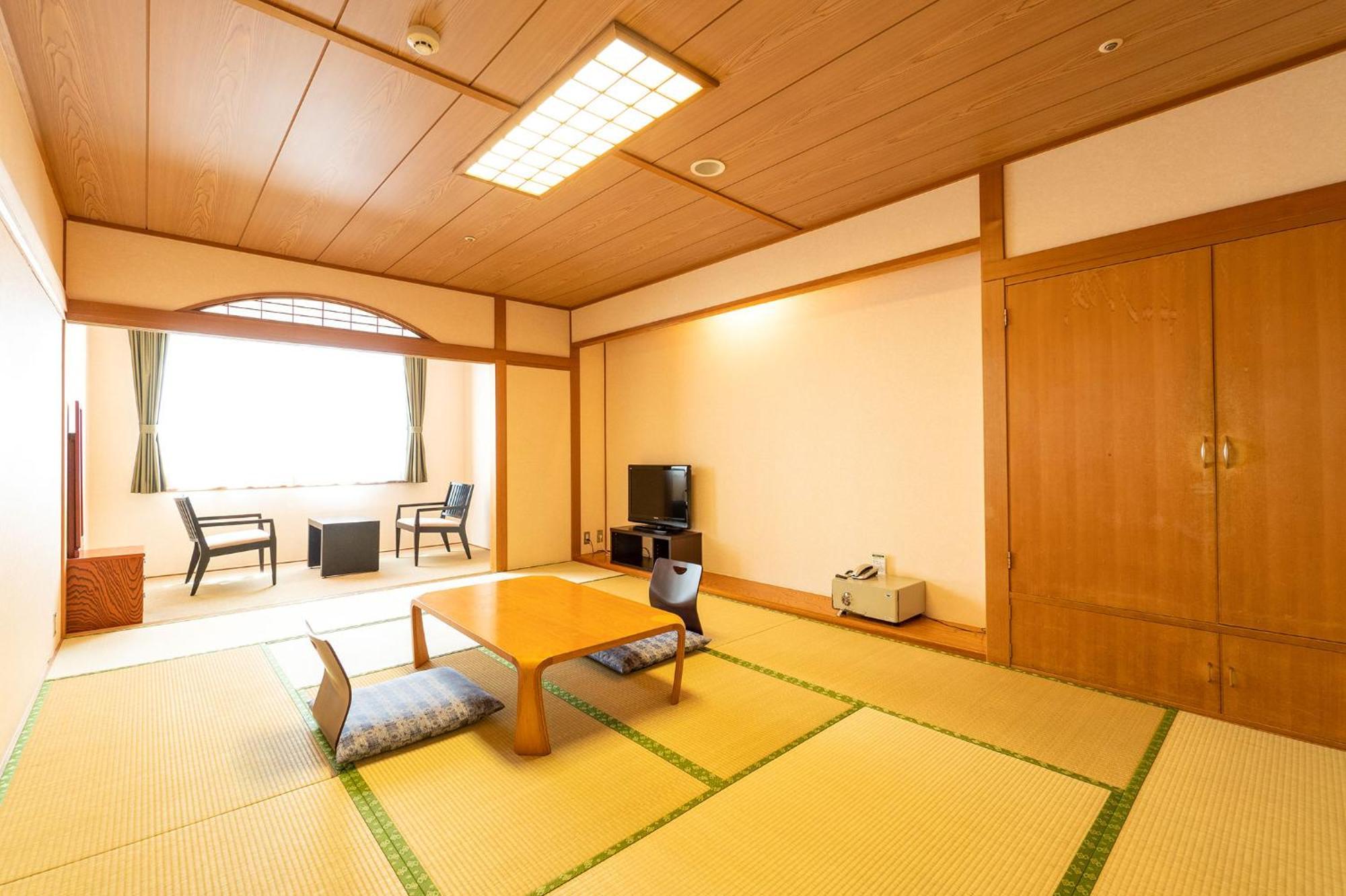 Hotel Ooedo Onsen Monogatari Aizu Extérieur photo