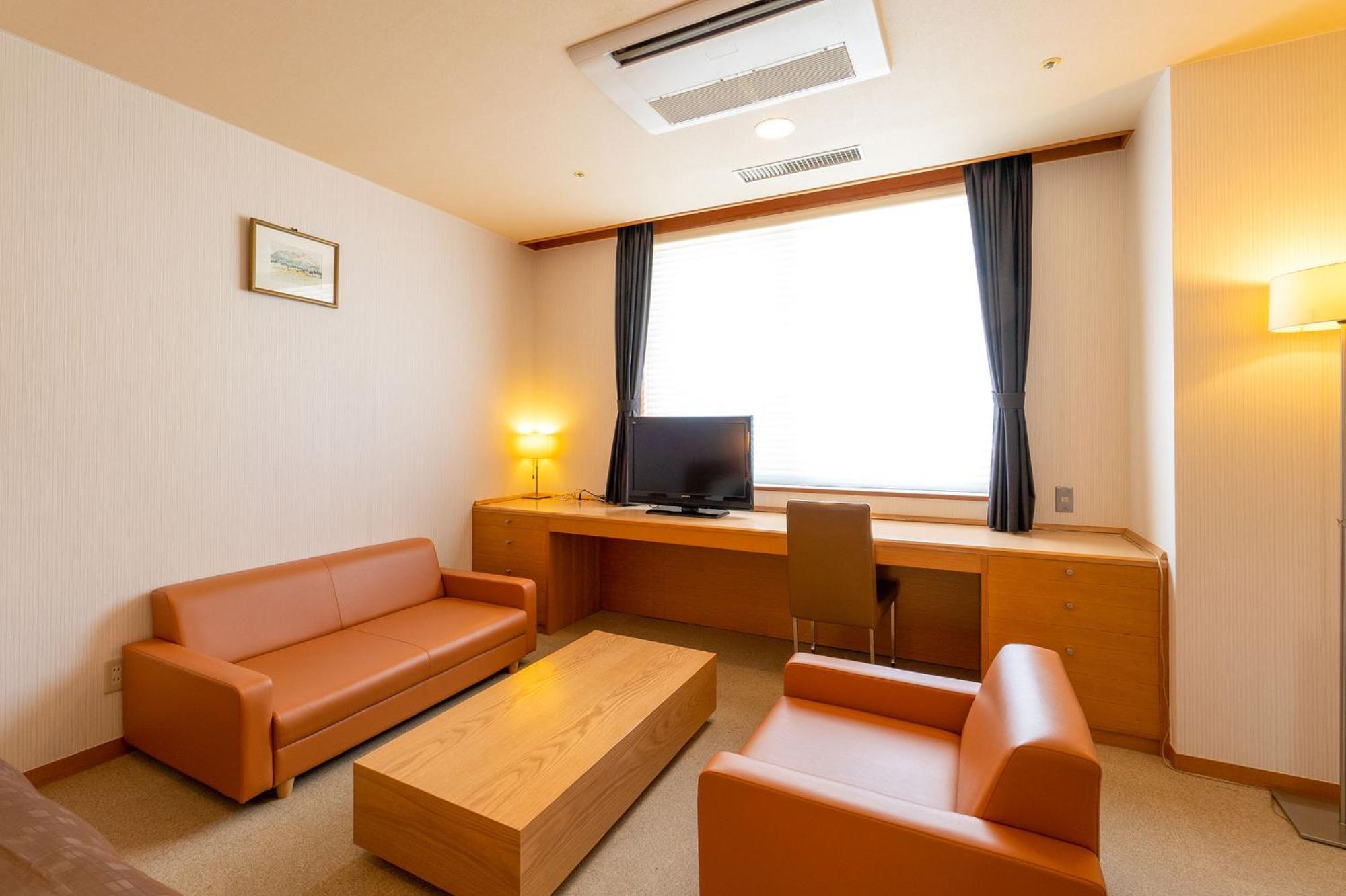 Hotel Ooedo Onsen Monogatari Aizu Extérieur photo