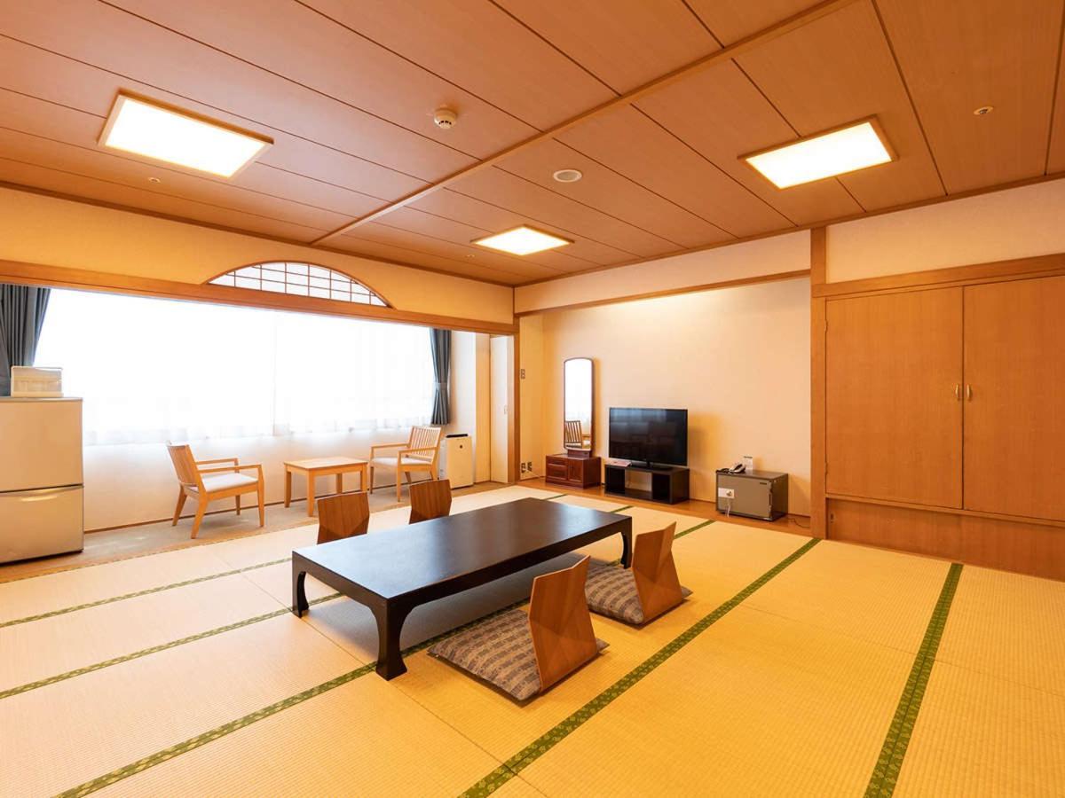 Hotel Ooedo Onsen Monogatari Aizu Extérieur photo